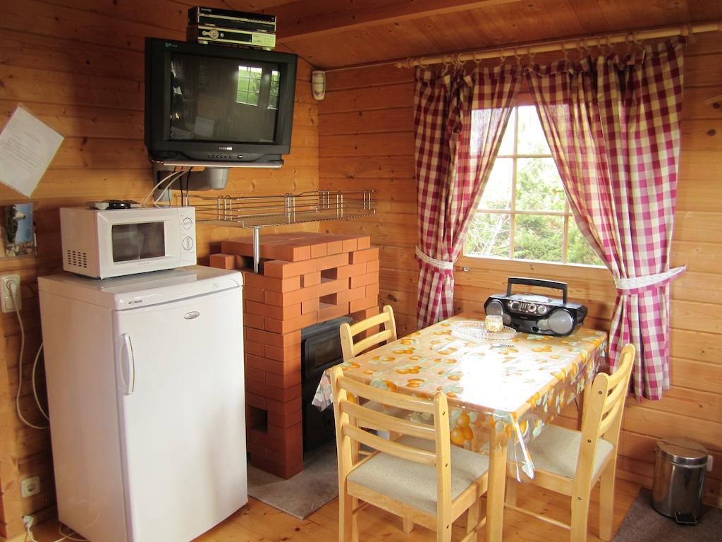 Pivarootsi Holiday Village Habitación foto